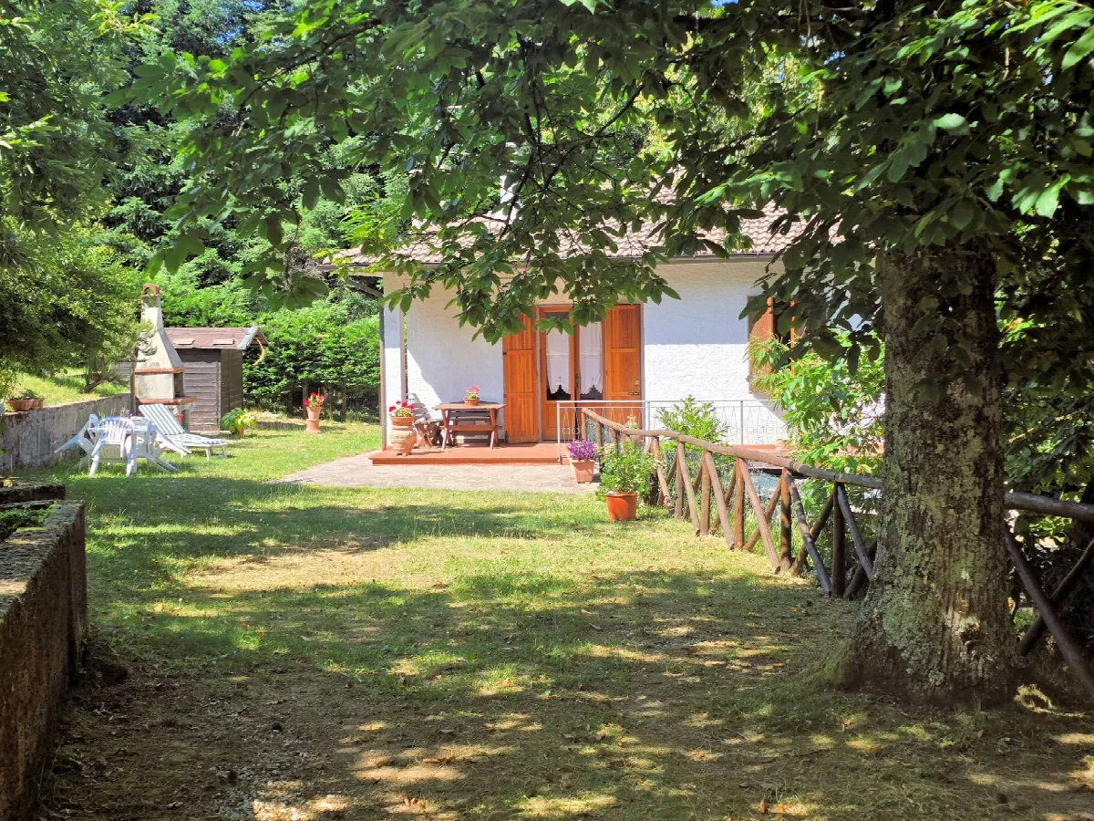 Appartamento al piano primo in bifamiliare con giardino in vendita a Marliana - foto 3