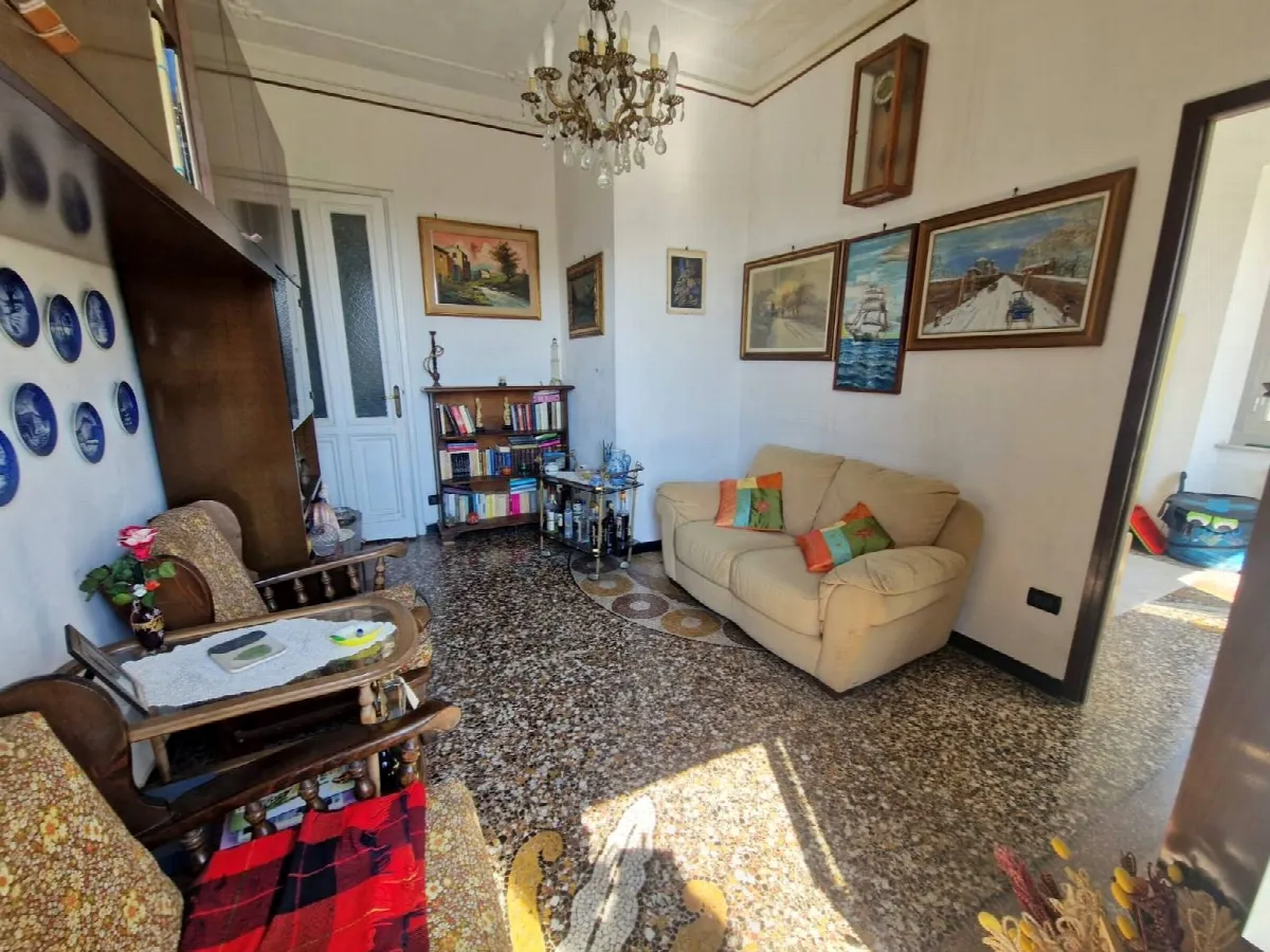 Appartamento in vendita a Genova, Pra - foto 1