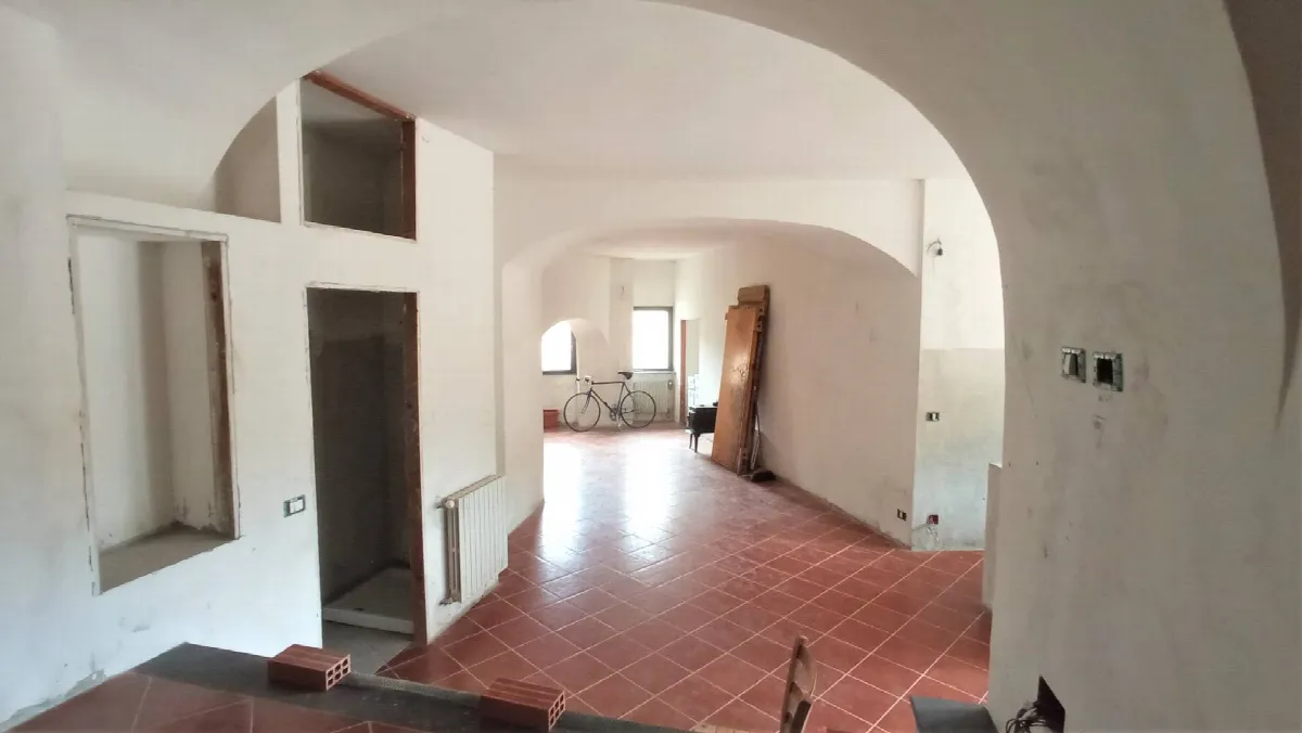 Appartamento in vendita a Finale Ligure, Entroterra - foto 2