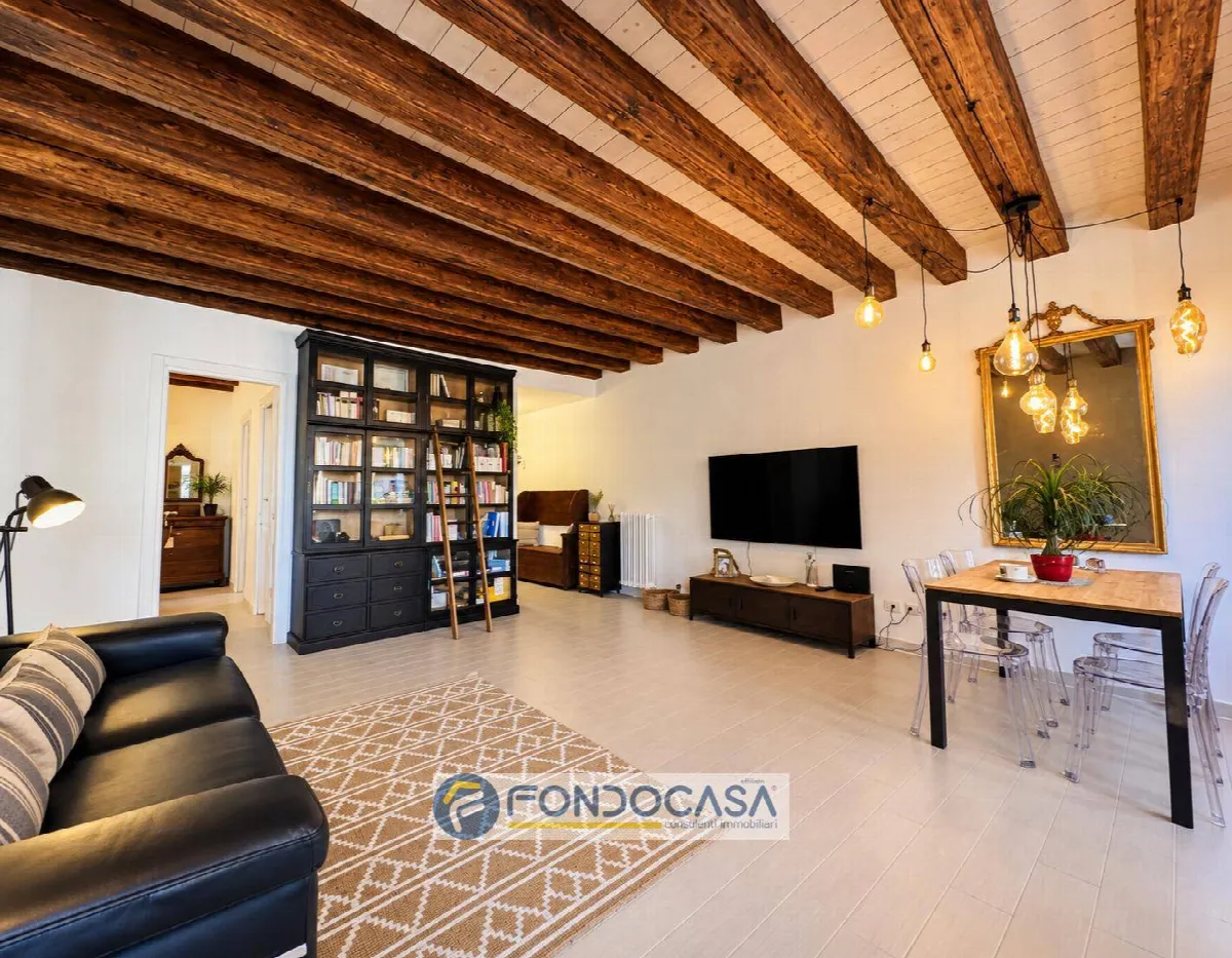 Appartamento in vendita a Savona, Centro - foto 1