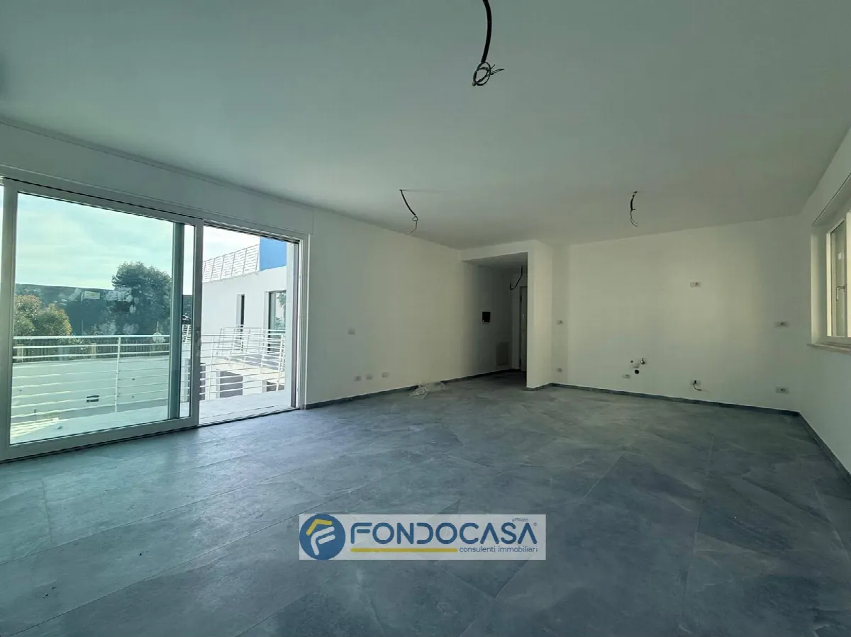Appartamento in vendita a Savona, Zinola - foto 1