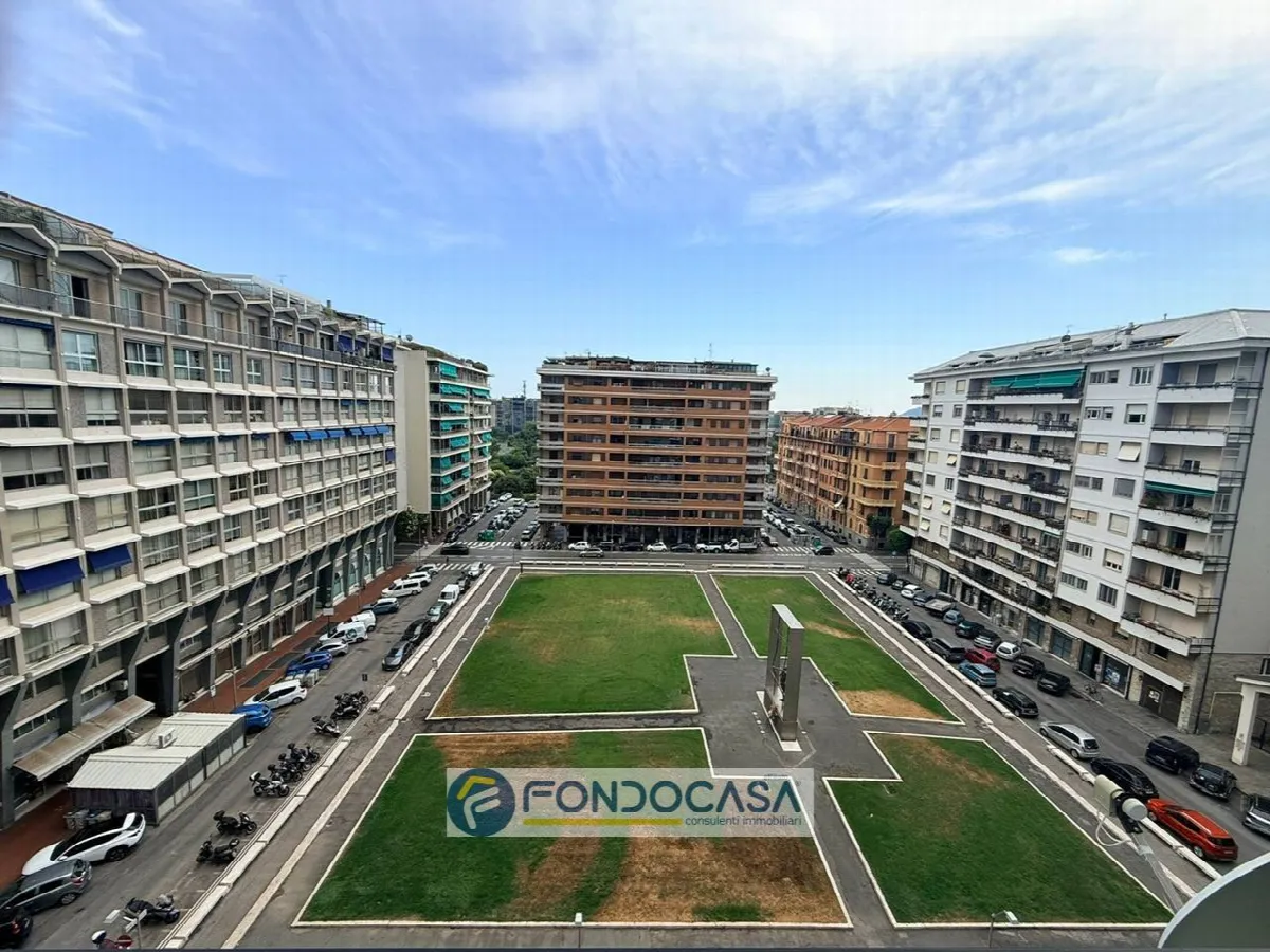 Appartamento in vendita a Savona, Centro - foto 1