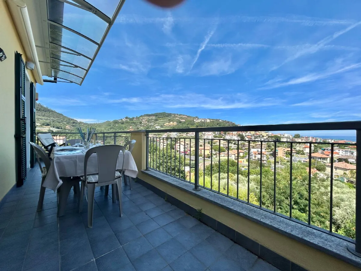 Attico in vendita a Pietra Ligure - foto 3