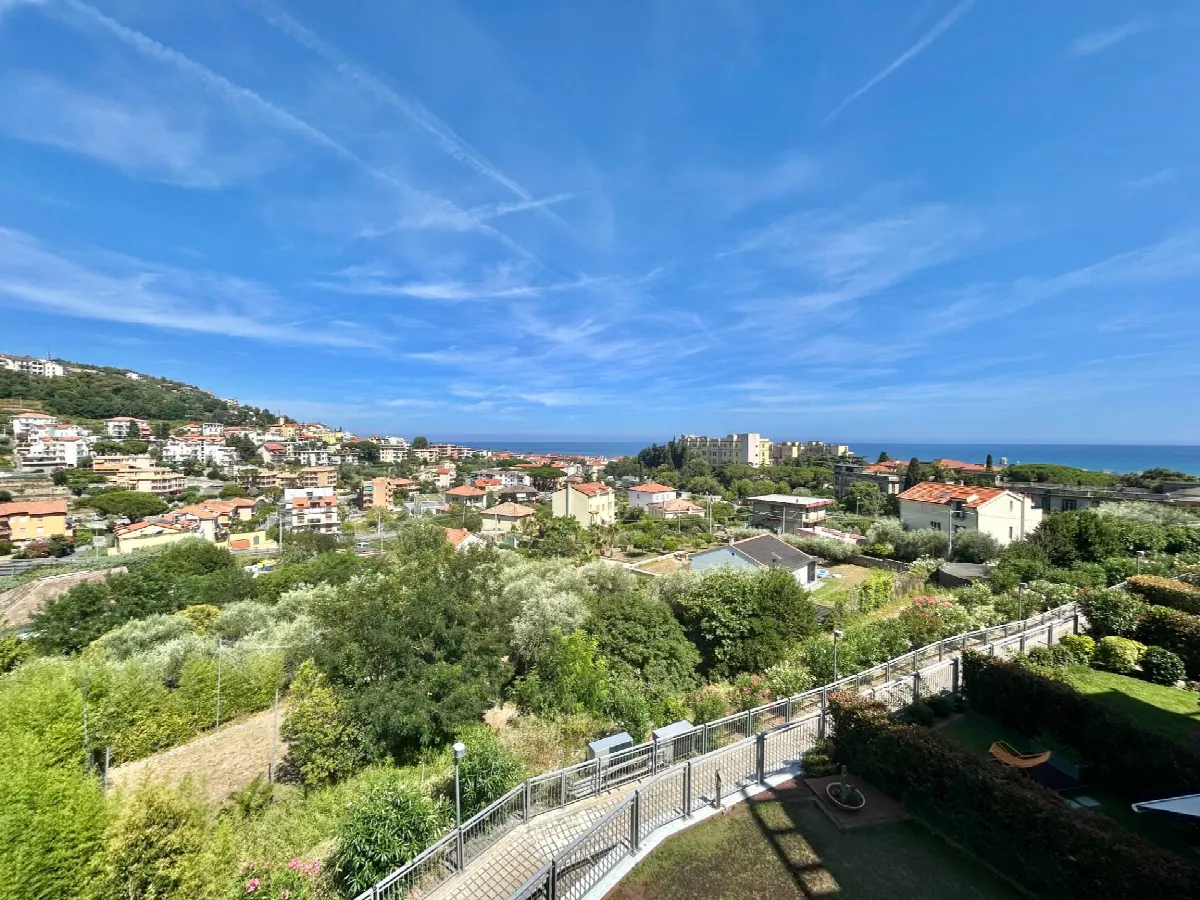 Attico in vendita a Pietra Ligure - foto 4