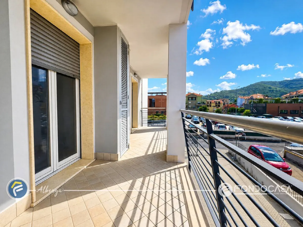 Appartamento in vendita a Albenga - foto 1