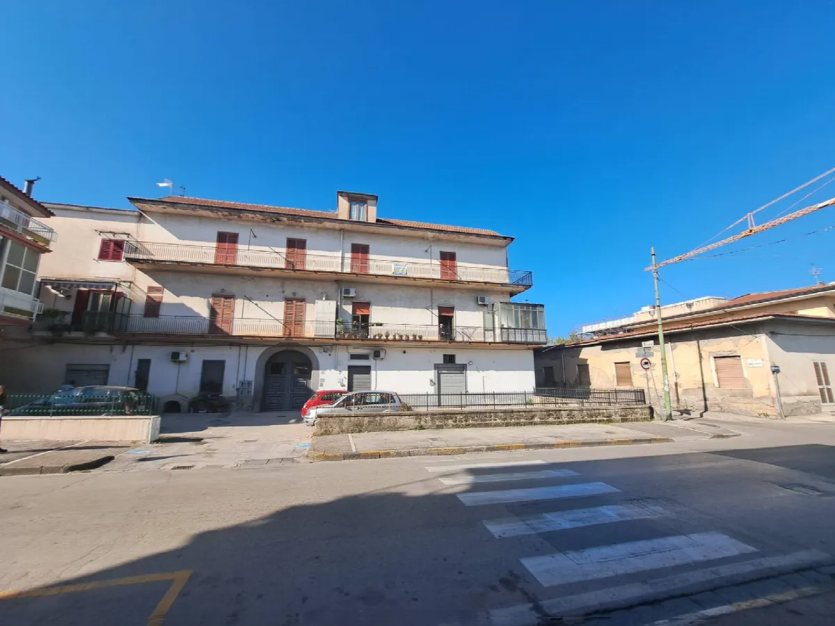 Abitazioni tipiche storiche in vendita a Marigliano - foto 1