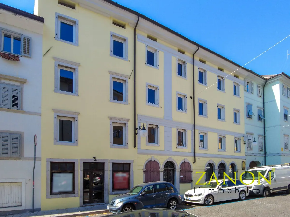 Appartamento in vendita a Gorizia, Centro storico - foto 1