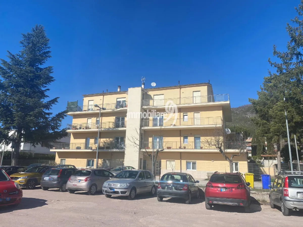 Appartamento in vendita a L'Aquila, Pettino - foto 1