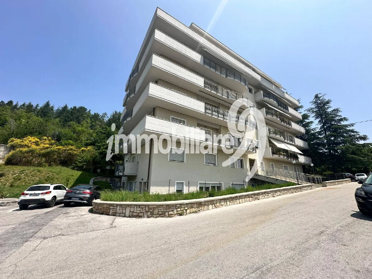Appartamento in vendita a L'Aquila, Collemaggio - foto 1