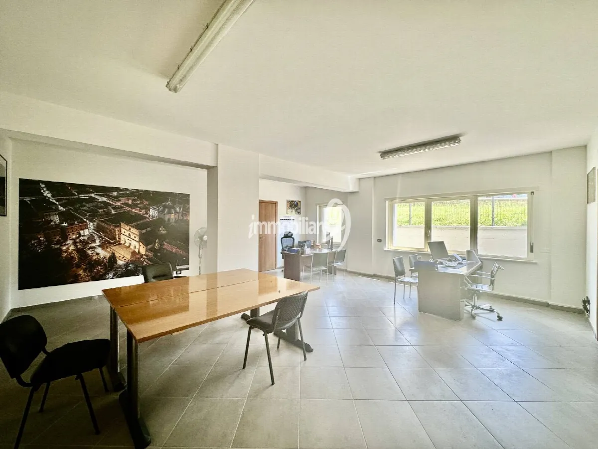 Appartamento in vendita a L'Aquila, Collemaggio - foto 7