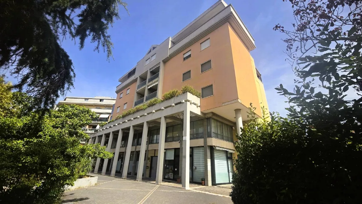Appartamento in vendita a Montesilvano, centro - foto 1