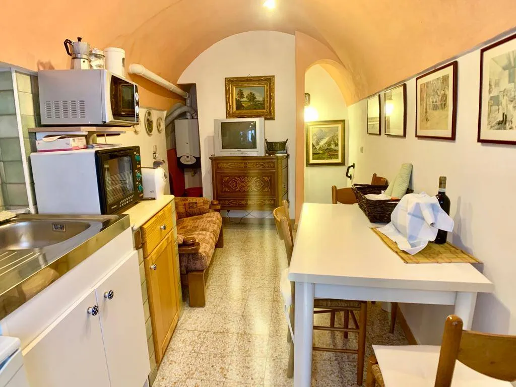 Abitazioni tipiche storiche in vendita a Dolceacqua - foto 1