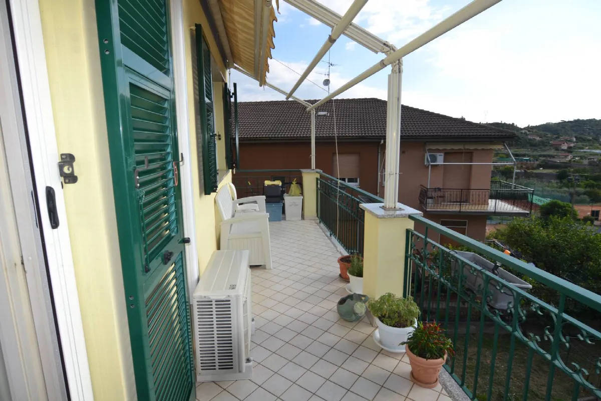 Appartamento in vendita a Toirano - foto 2
