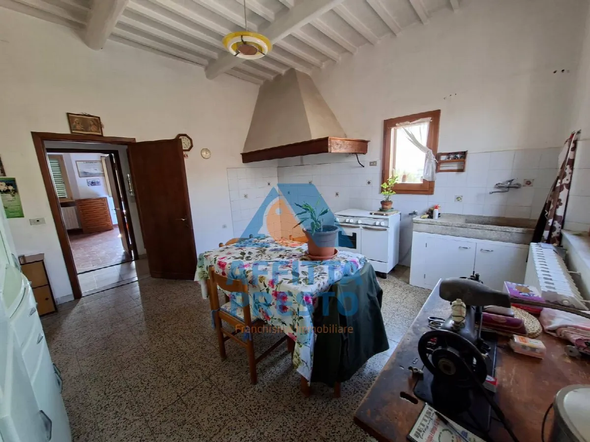 Appartamento in vendita a Capraia e Limite, Limite sull'Arno - foto 1