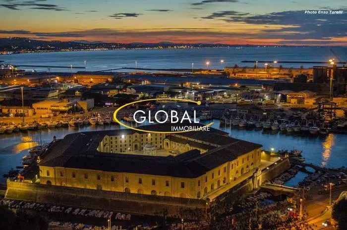 Appartamento in vendita a Ancona, Centro storico - foto 3