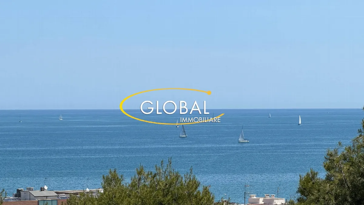 Appartamento in vendita a Ancona, Collemarino - foto 1