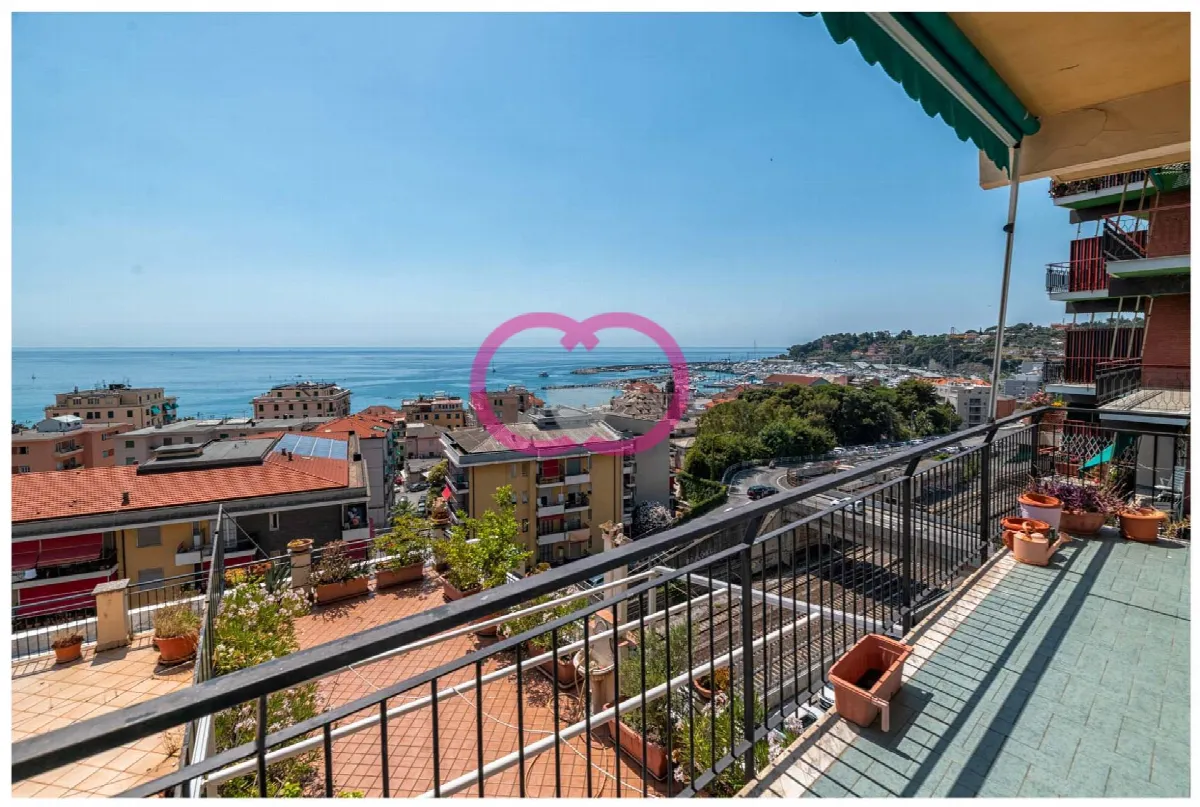 Appartamento in vendita a Varazze, Varazze - foto 1