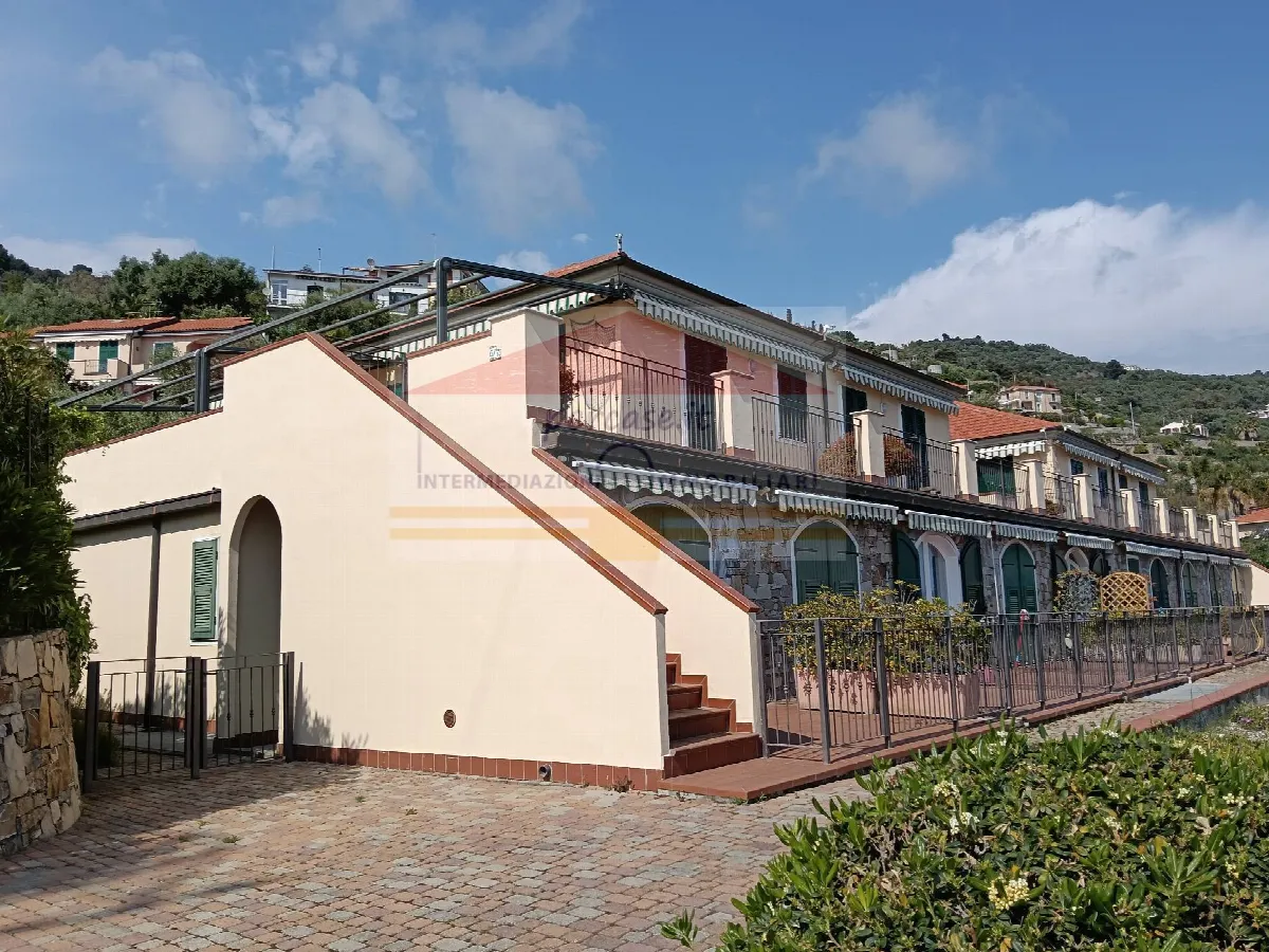 Appartamento in vendita a Cipressa, Aregai - foto 2