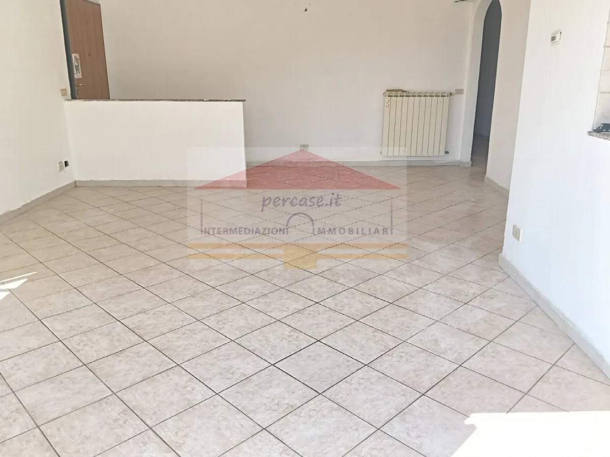 Appartamento in vendita a Imperia, Porto Maurizio periferia - foto 2