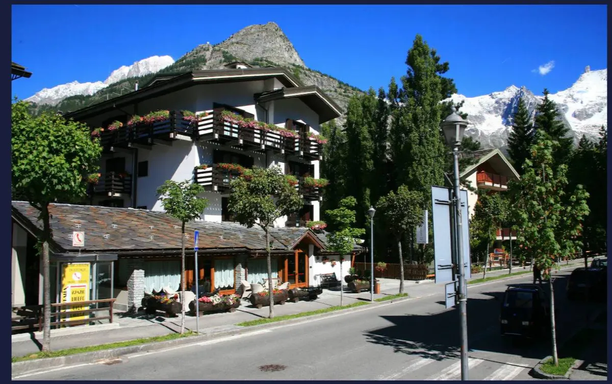 Appartamento in vendita a Courmayeur, Larzey (Lo Lazèi) - foto 3