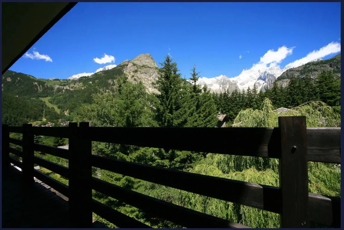 Appartamento in vendita a Courmayeur, Larzey (Lo Lazèi) - foto 4