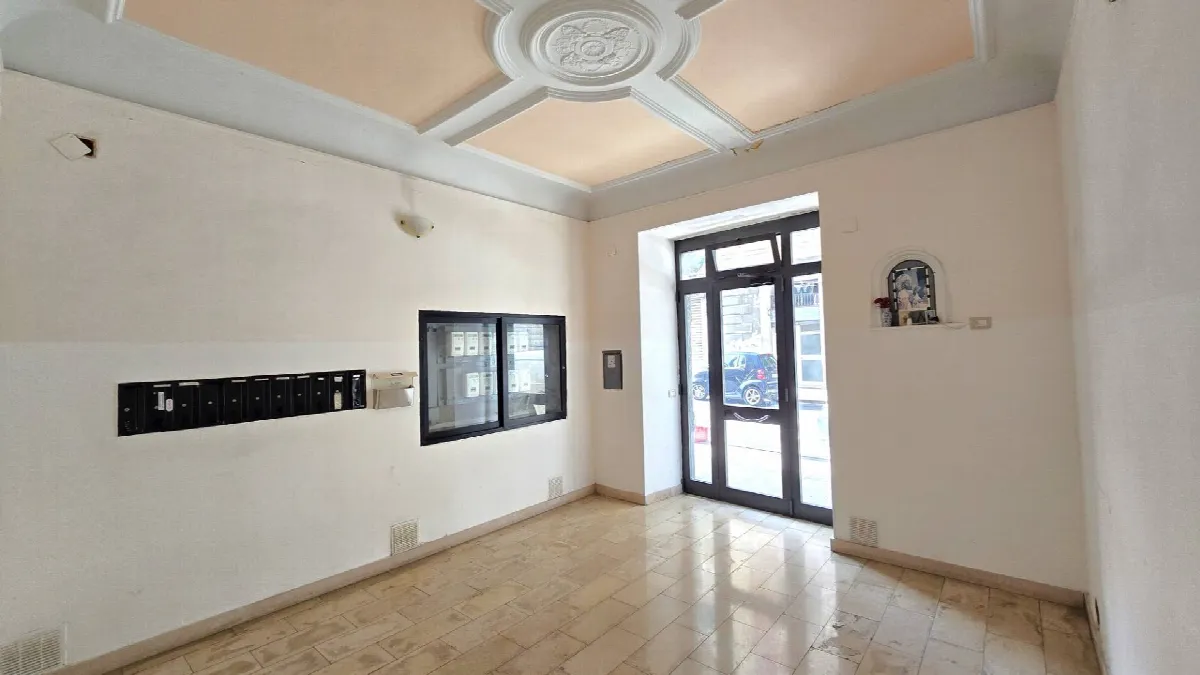 Appartamento in vendita a Bari, Madonnella - foto 2
