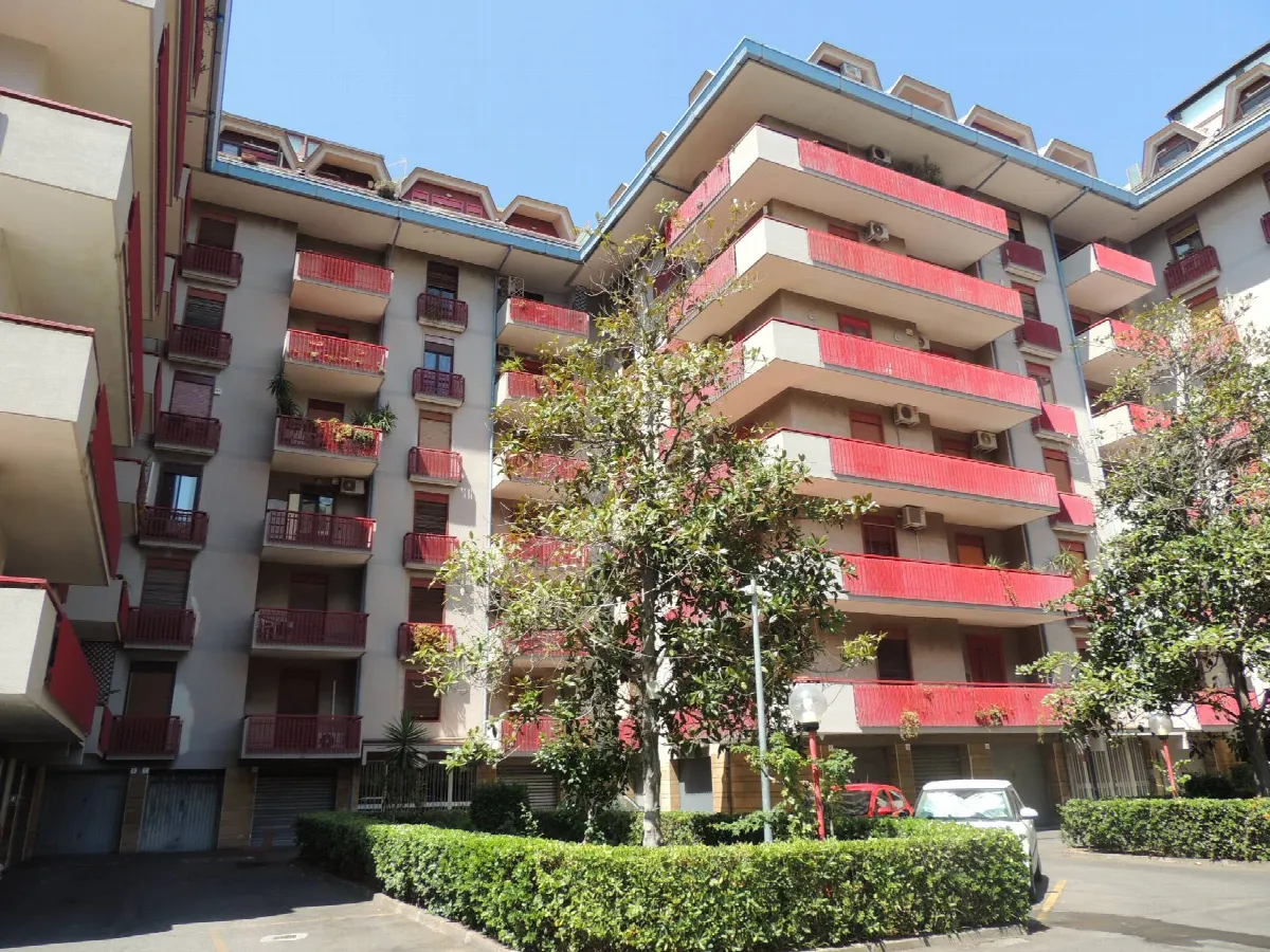 Quadrilocale in vendita a Tremestieri Etneo - foto 1
