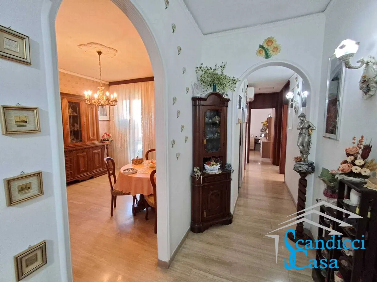 Appartamento in vendita a Scandicci, Scandicci Centro - foto 1