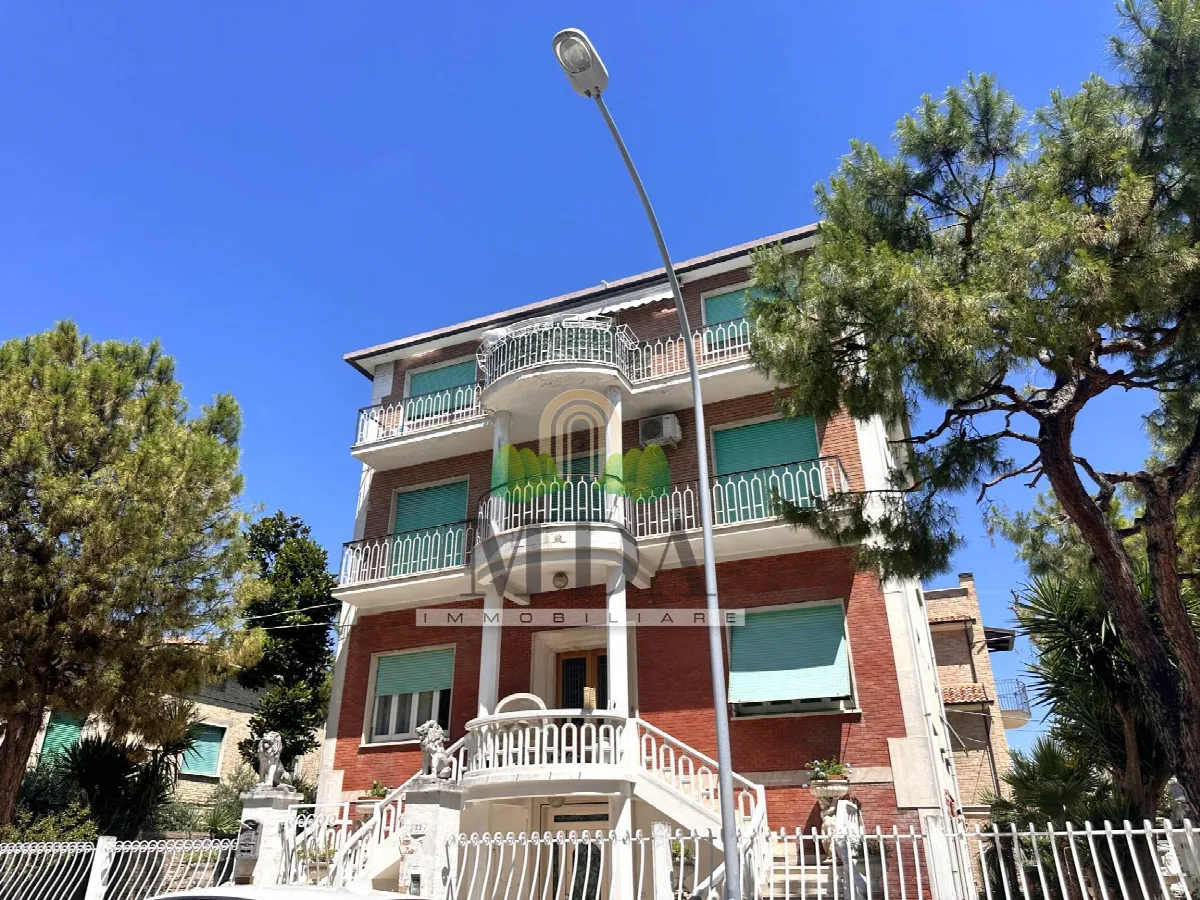 Appartamento in vendita a San Benedetto del Tronto, centro - foto 1