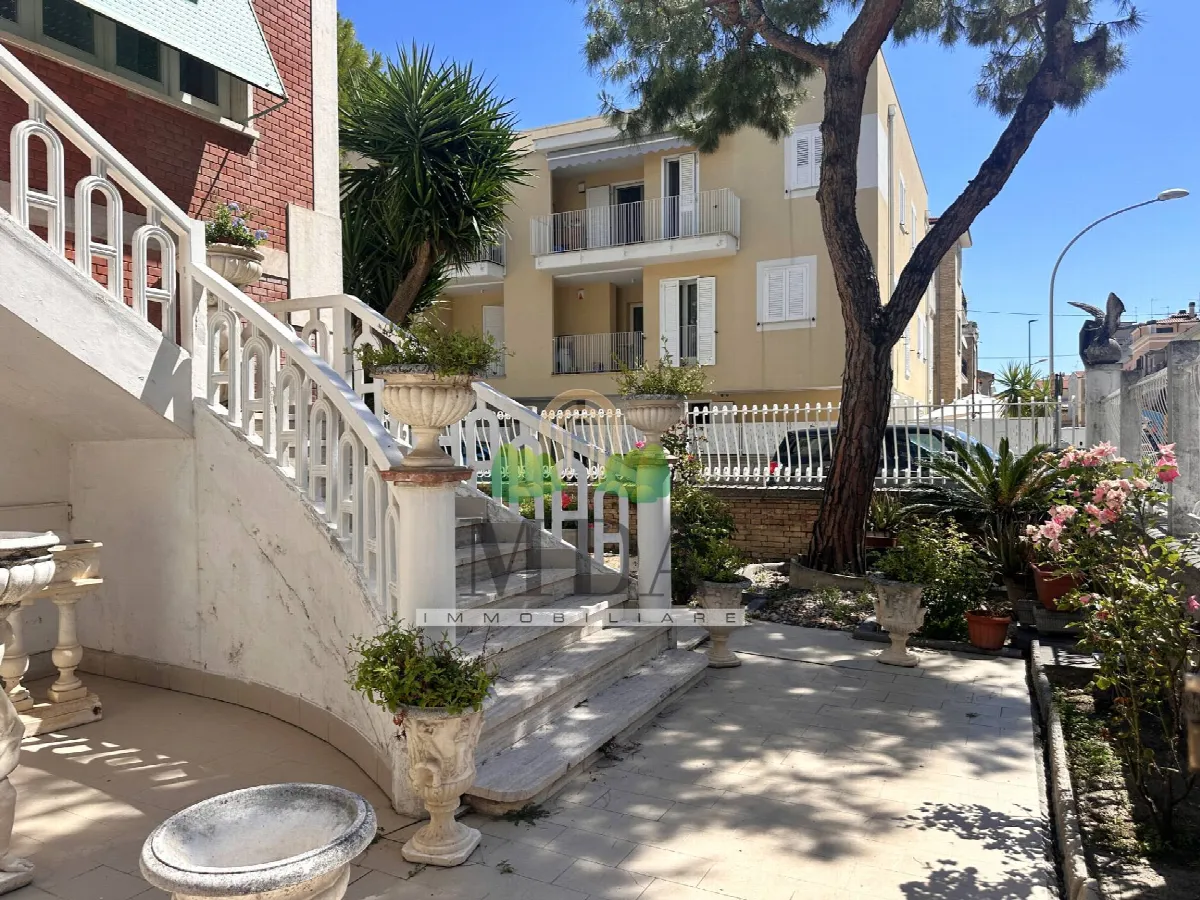 Appartamento in vendita a San Benedetto del Tronto, centro - foto 5