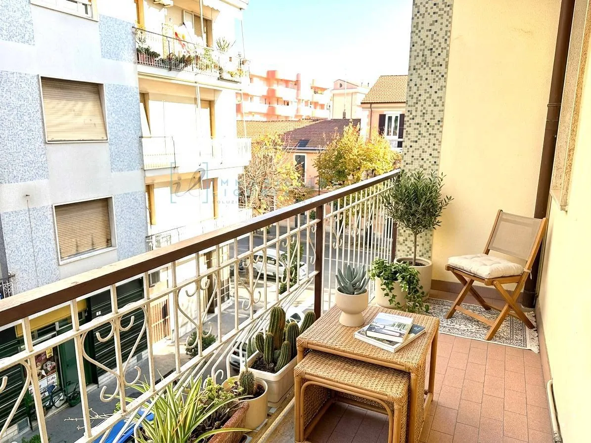 Appartamento in vendita a Albenga, Centro - foto 2