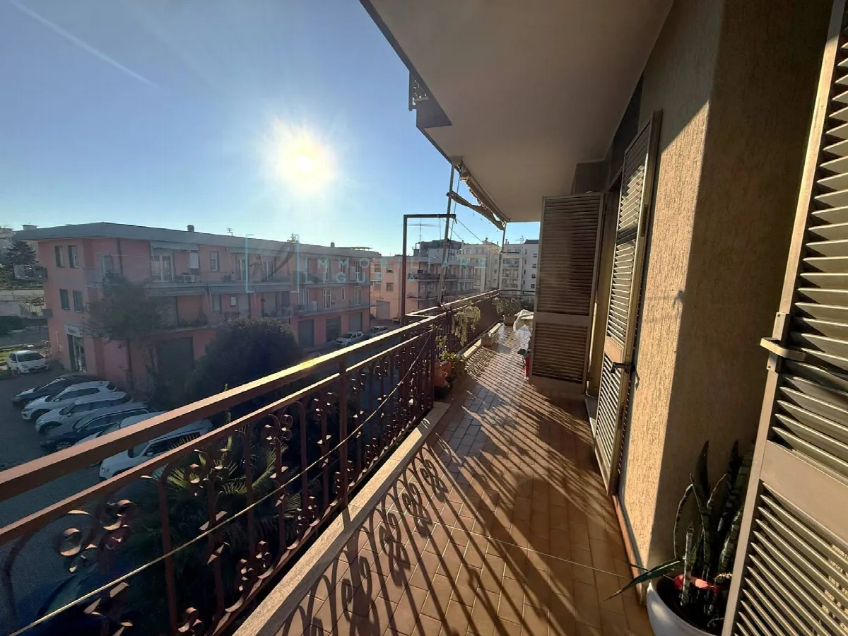 Appartamento in vendita a Albenga, Centro - foto 9