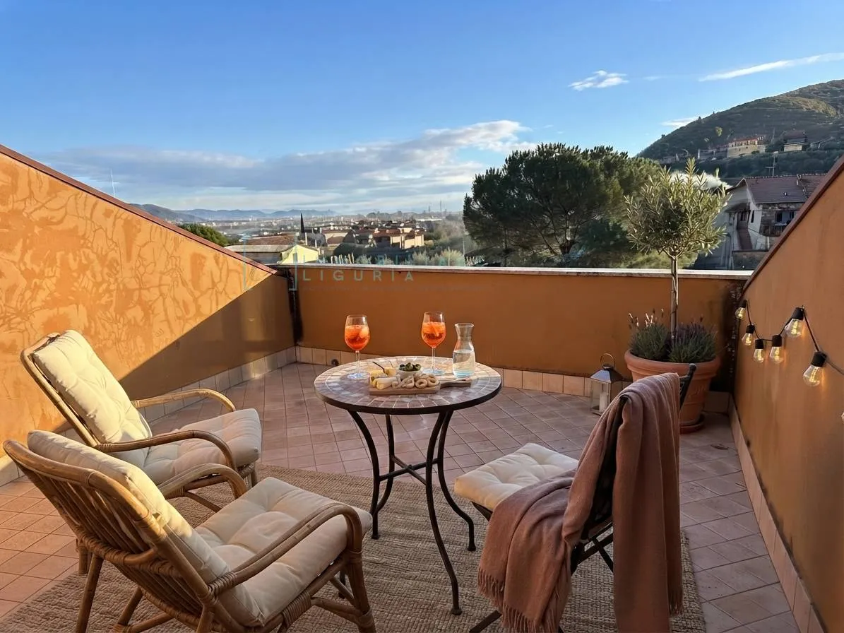 Appartamento in vendita a Albenga, San Fedele - foto 2