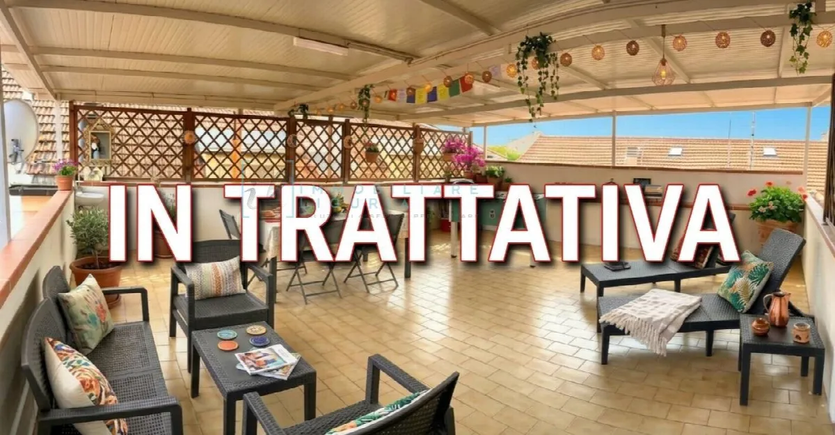 Appartamento in vendita a Albenga, Centro Storico - foto 1