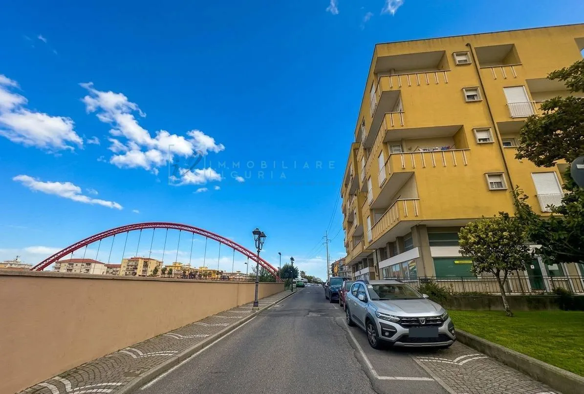 Appartamento in vendita a Albenga, Centro - foto 1
