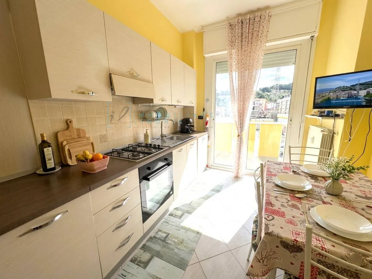 Appartamento in vendita a Albenga, Centro - foto 2