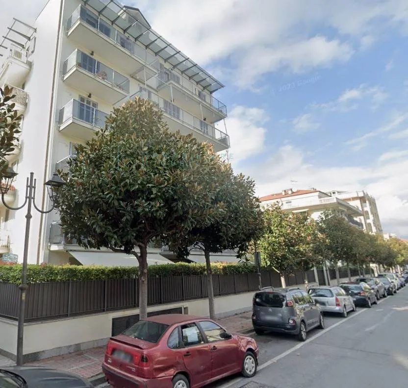 Appartamento in vendita a Albenga, Centro - foto 2