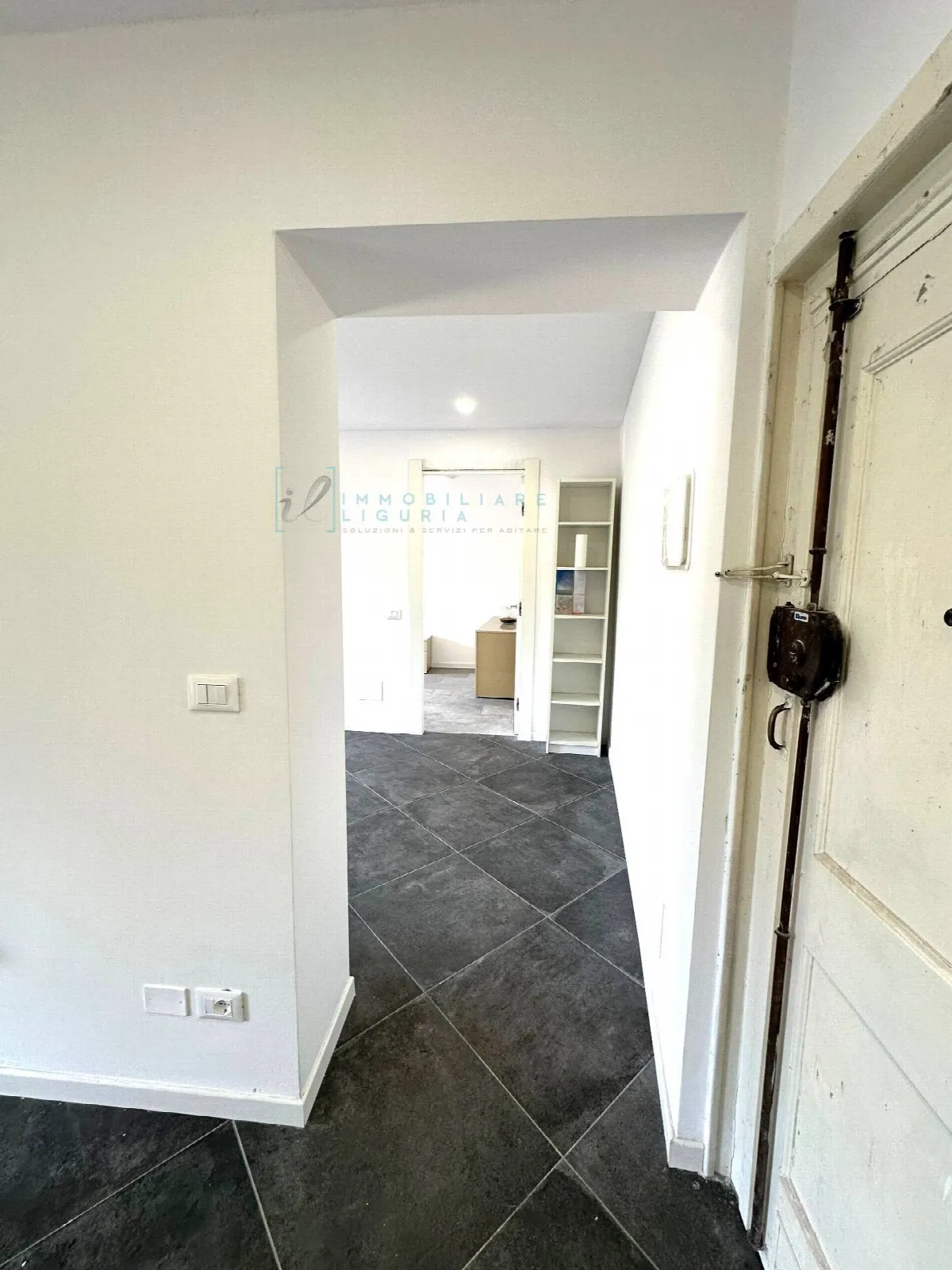 Appartamento in vendita a Albenga, Centro Storico - foto 3