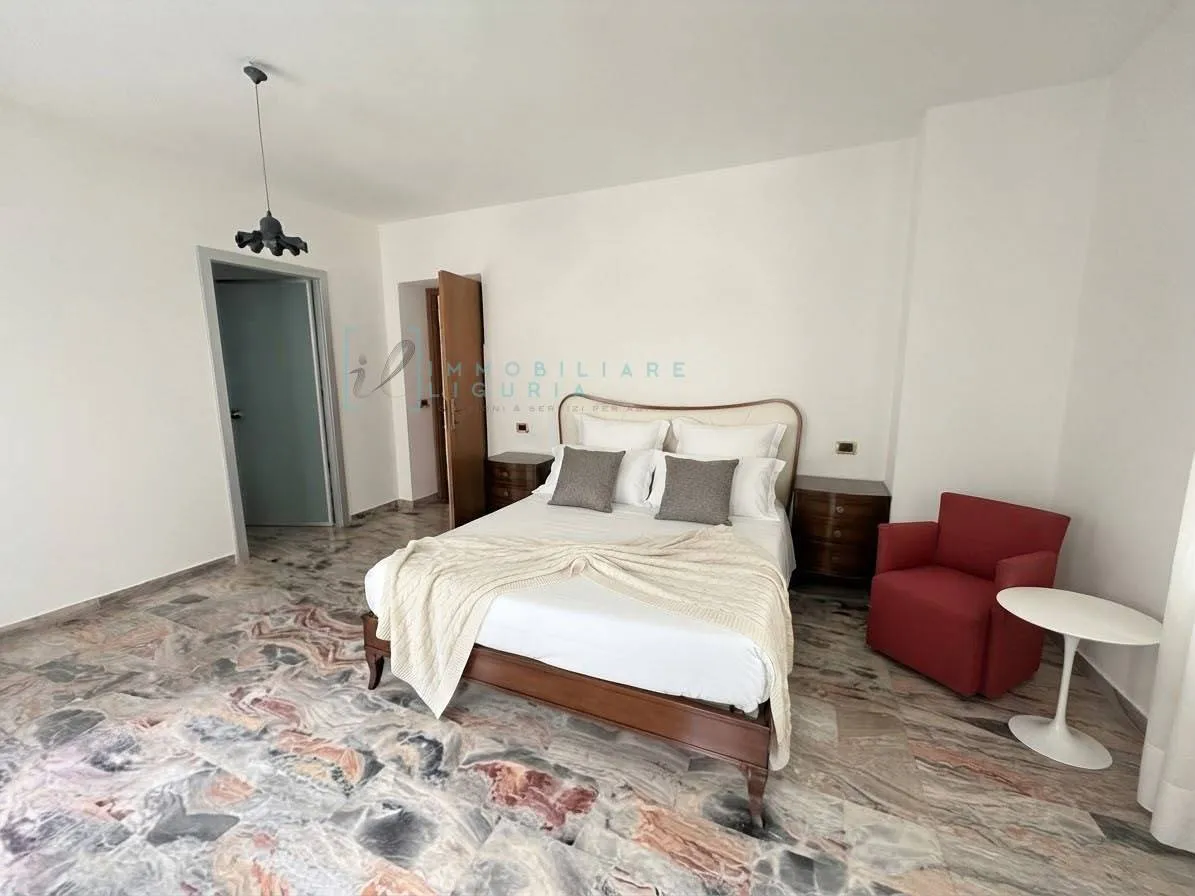Appartamento in vendita a Albenga, Centro Storico - foto 9