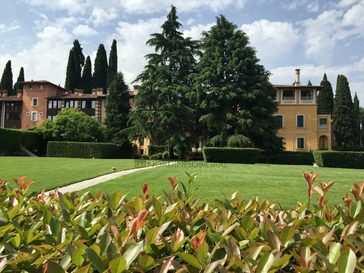 Appartamento Trilocale in vendita a Polpenazze del Garda, * COLLINARE * - foto 1