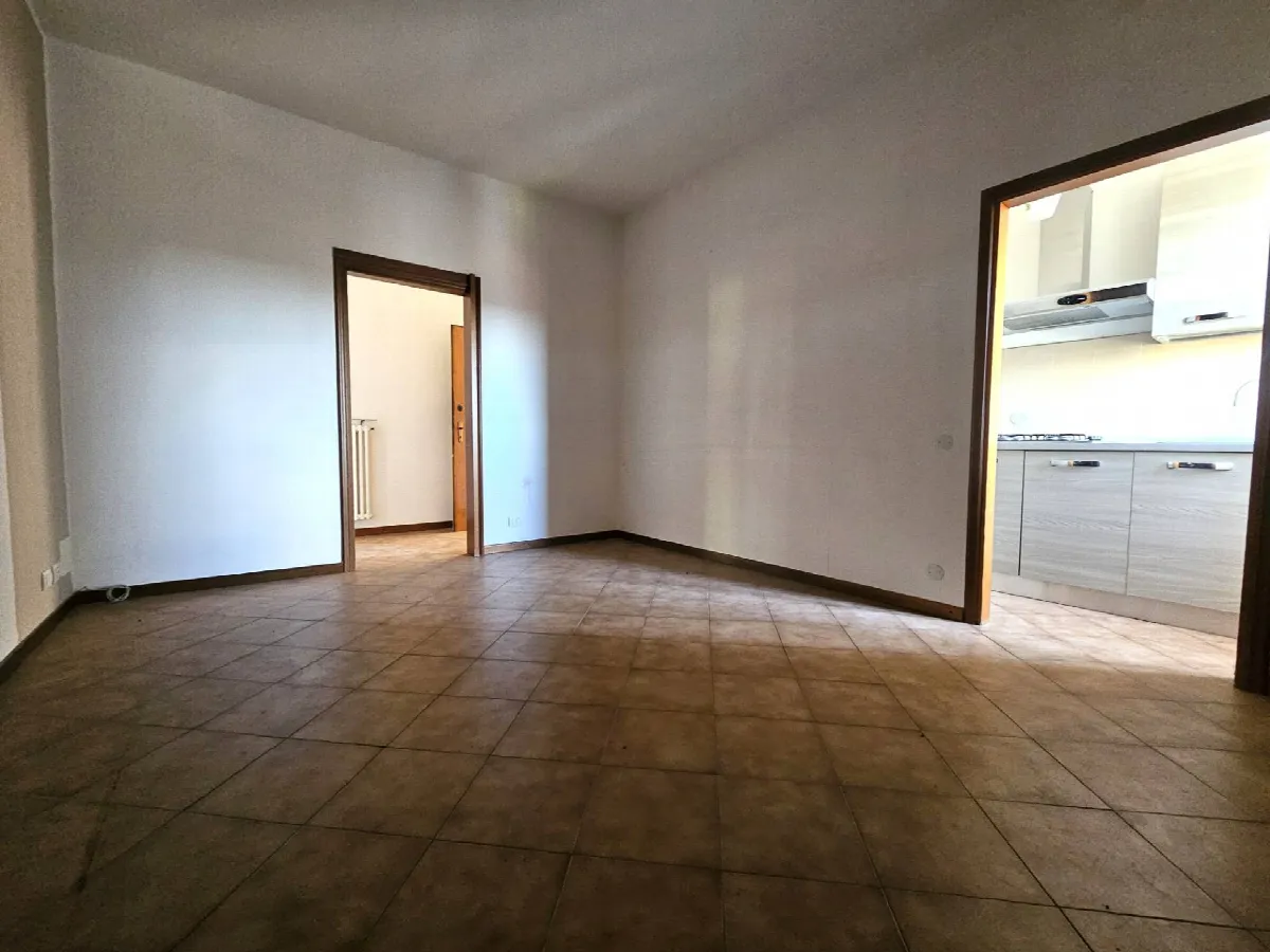 Appartamento in vendita a Malnate, Centro - foto 3