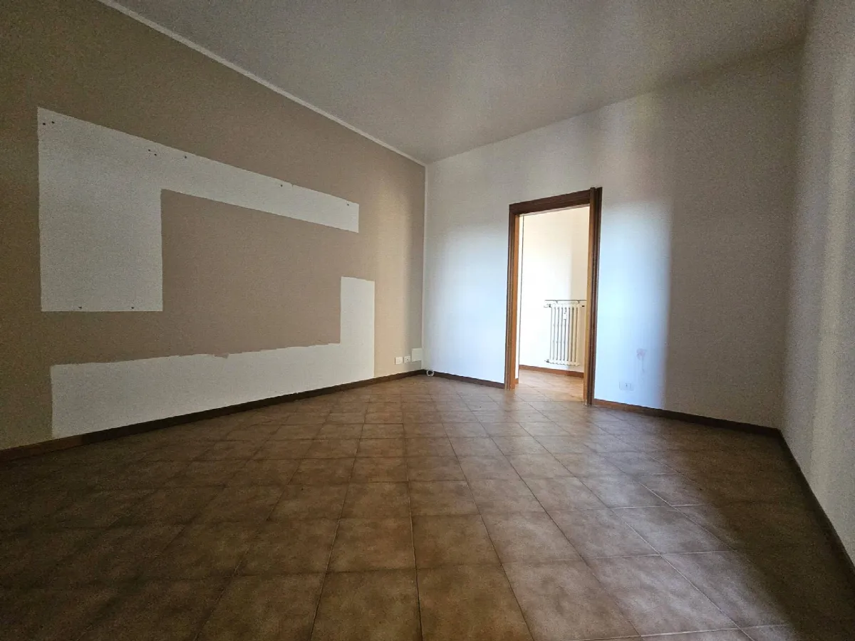 Appartamento in vendita a Malnate, Centro - foto 4