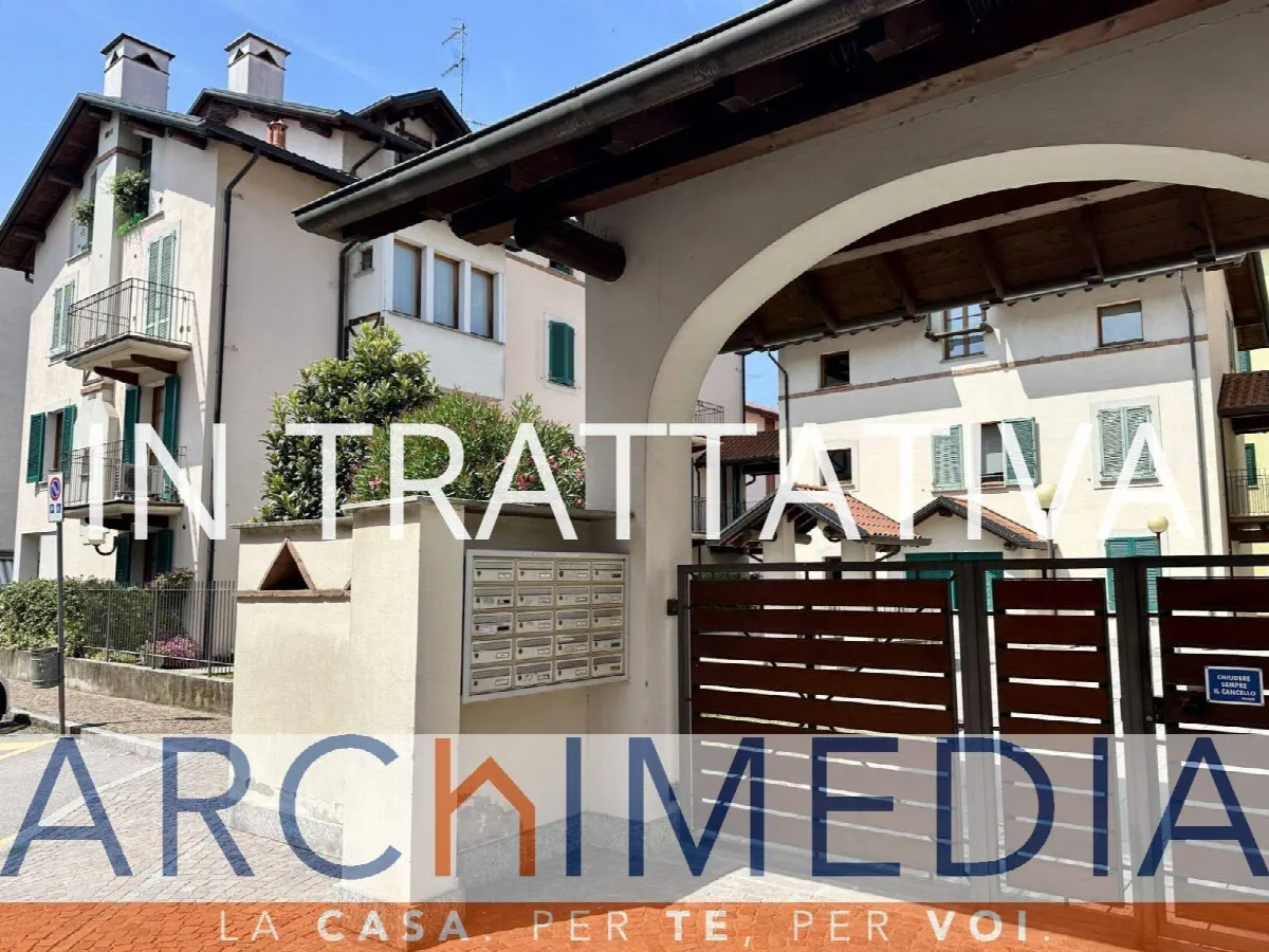 Appartamento in vendita a Malnate, Centro - foto 1
