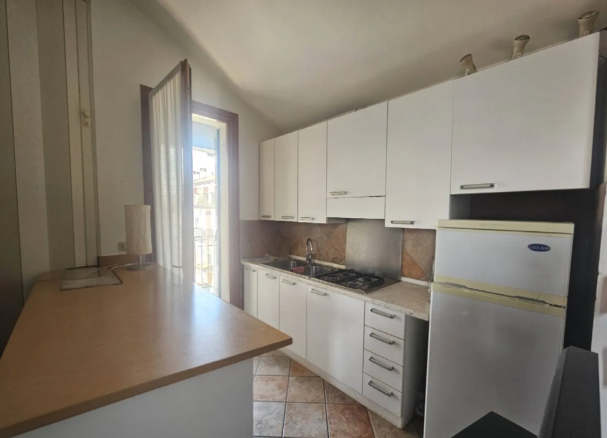 Appartamento in vendita a Malnate, Centro - foto 9