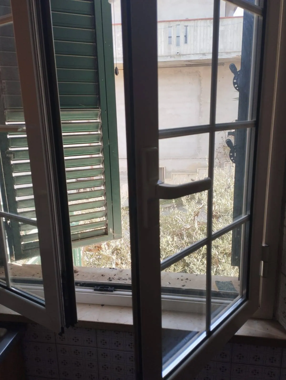 Appartamento con ingresso indipendente in vendita a Teramo, Nepezzano - foto 9