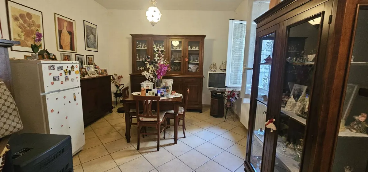 Appartamento con ingresso indipendente in vendita a Giulianova, Lido - foto 1