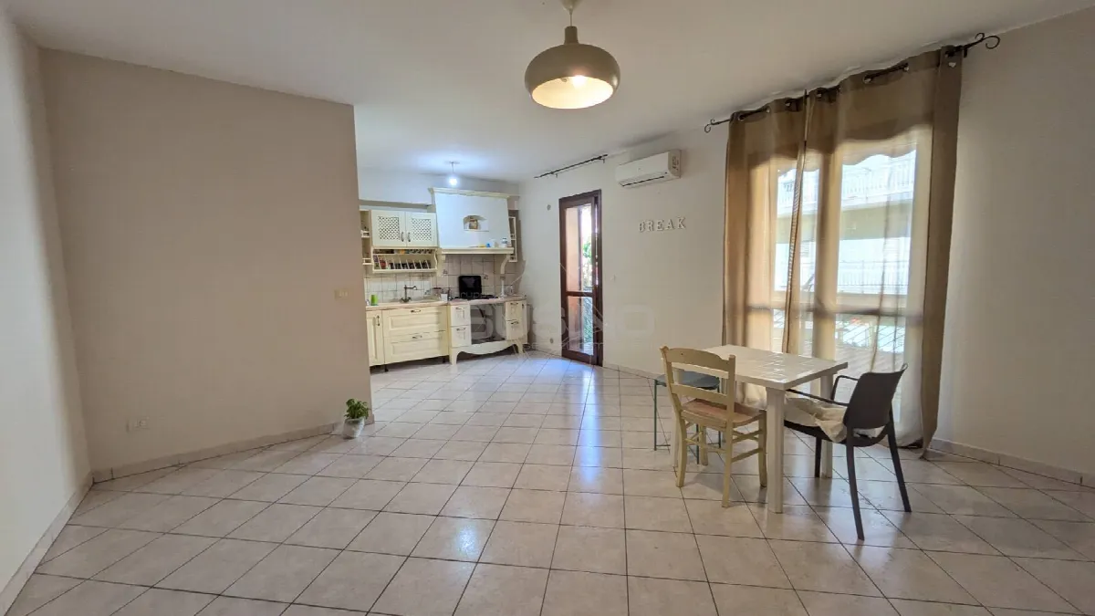Appartamento e Garage in vendita a Floridia, Vignalonga - foto 2