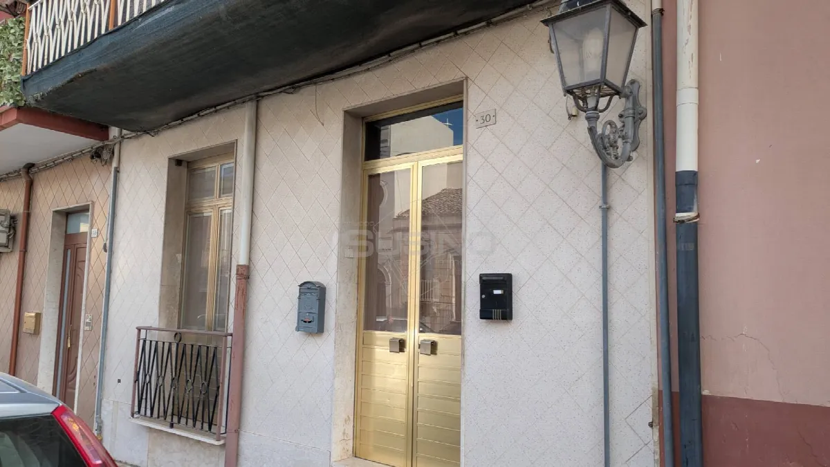 Appartamento in vendita a Floridia, Centro - foto 1