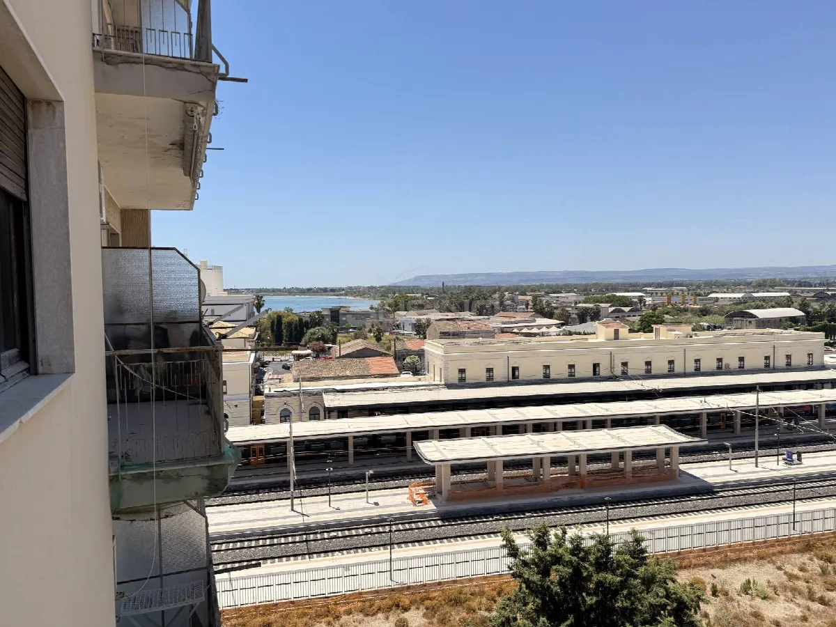 Appartamento in vendita a Siracusa, Gelone - foto 1
