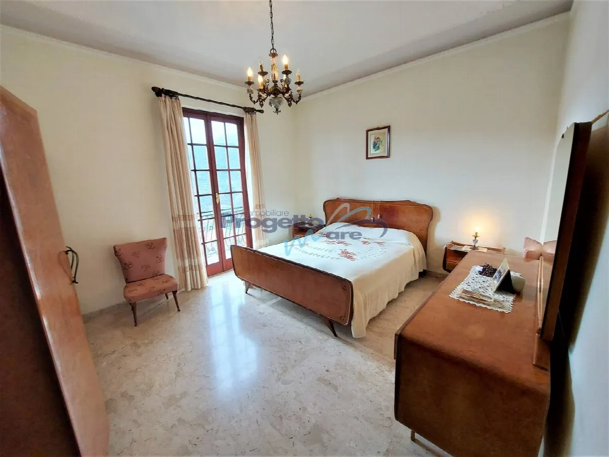 Appartamento Plurilocale in vendita a Pietra Ligure, Entroterra - foto 2